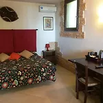 Bed & Breakfast Etna Hut 4*