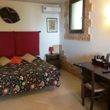 Bed & Breakfast Etna Hut 3*