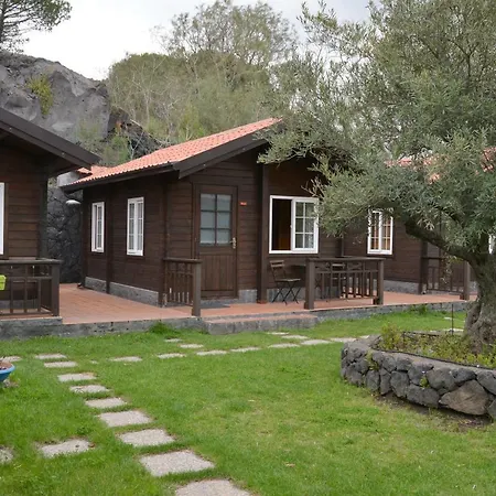 Etna Hut