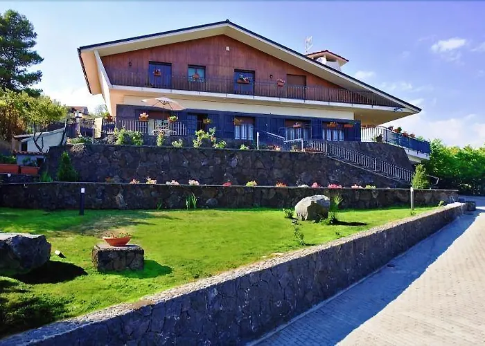 Etna Hut 4* Nicolosi